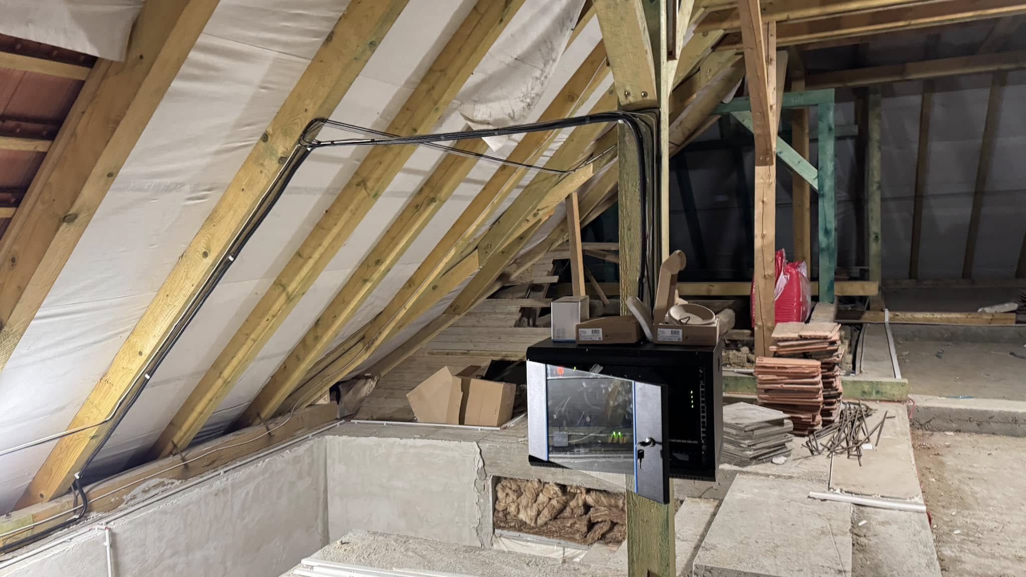 Medence alap kiemelés